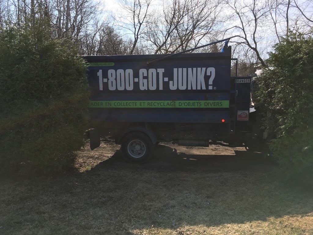 GoJunk | 631 Rue Rosalie, Laval, QC H7R 0C6, Canada | Phone: (888) 465-8726