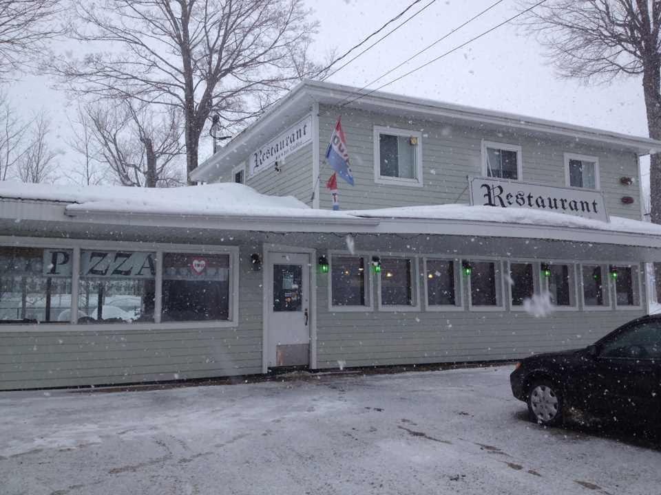 Restaurant Des Érables | 688 Rue de Bondville, Foster, QC J0E 1R0, Canada | Phone: (450) 242-4444