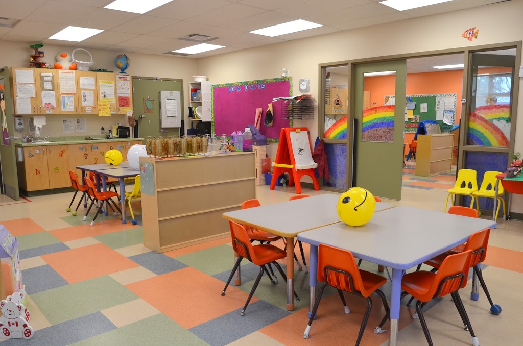 École élémentaire catholique Mgr-Rémi-Gaulin | 51 Virginia St, Kingston, ON K7K 5Y3, Canada | Phone: (613) 547-6277