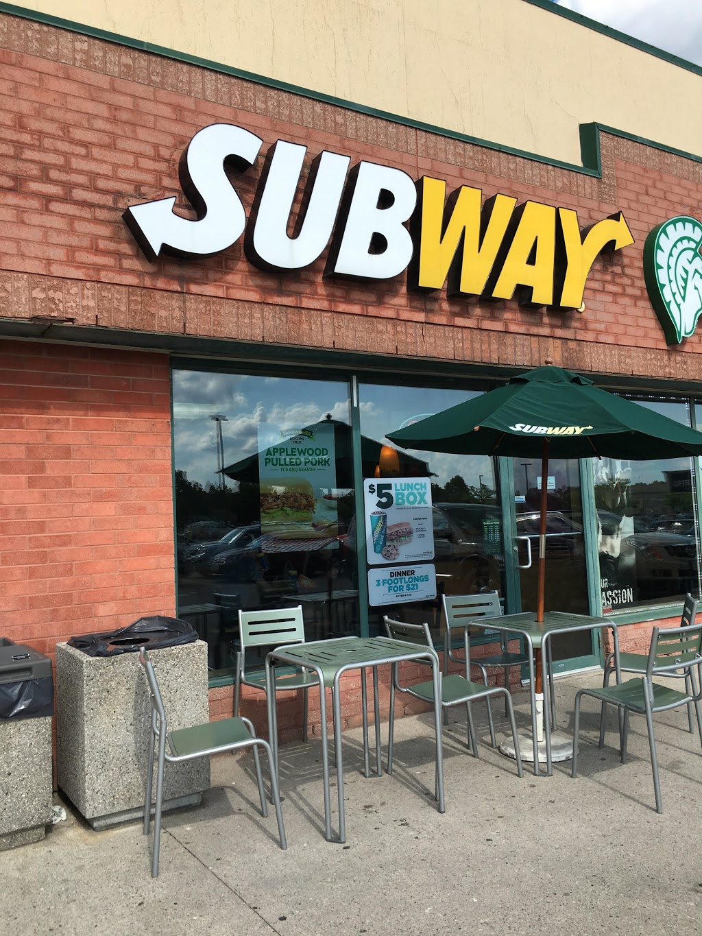 Subway | 109 Fanshawe Park Rd E Unit #15, London, ON N5X 3W6, Canada | Phone: (519) 850-0419