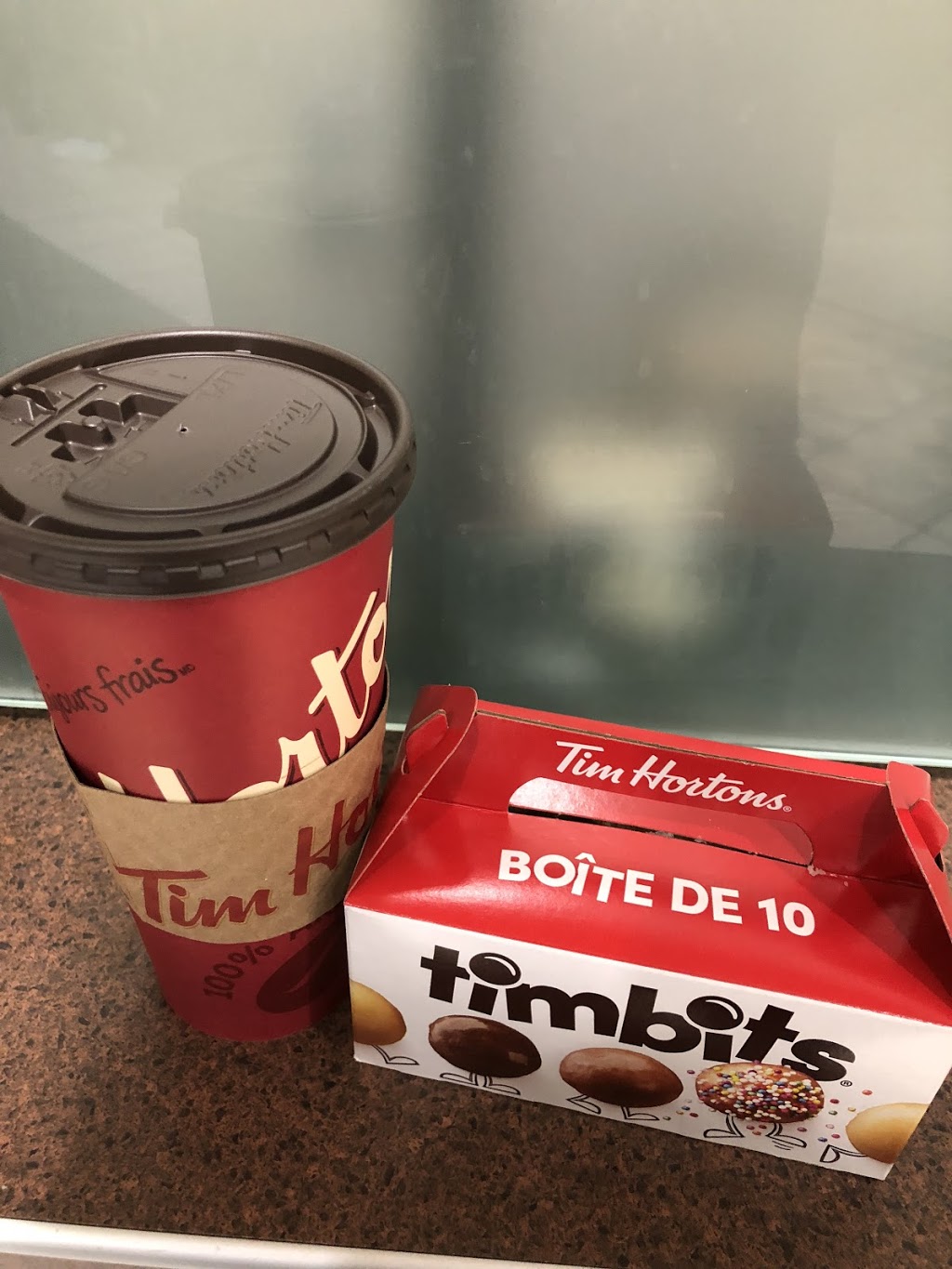 Tim Hortons | 4065 Cambie St, Vancouver, BC V5Z 0G9, Canada | Phone: (604) 428-2768