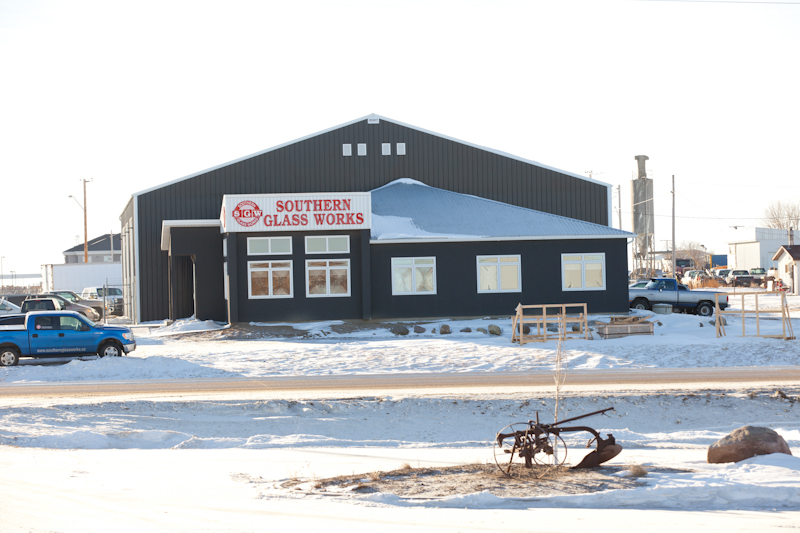 Southern Glass Works Ltd | 1524 1 Ave NW, Weyburn, SK S4H 1N4, Canada | Phone: (306) 842-2574