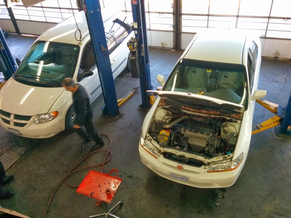 North Road Auto Repair | 4035 North Rd, Burnaby, BC V3J 1S3, Canada | Phone: (604) 420-3331