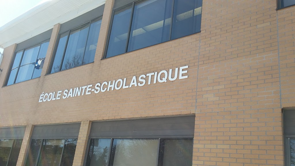 École Sainte-Scholastique | 9290 Côte des Saints, Mirabel, QC J7N 2X5, Canada | Phone: (450) 434-8716
