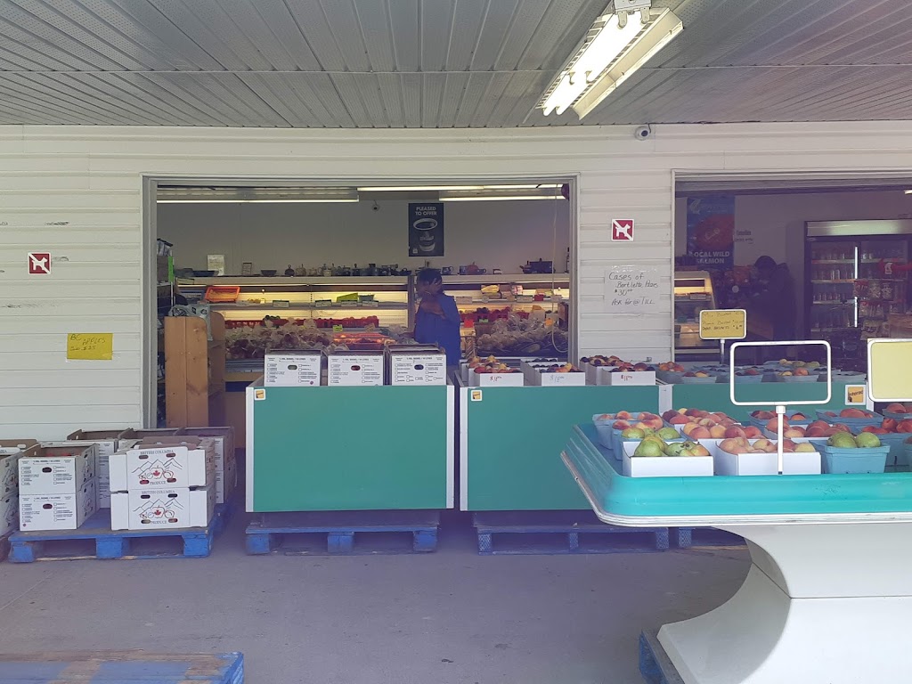 Carls Market Garden | 272 McLure Ferry Rd, McLure, BC V0E 2H0, Canada | Phone: (250) 672-9366