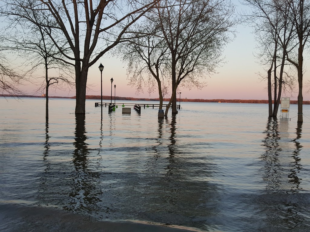 Parc Esther-Blondin | Rue Sainte Marguerite, Vaudreuil-Dorion, QC J7V 0H4, Canada