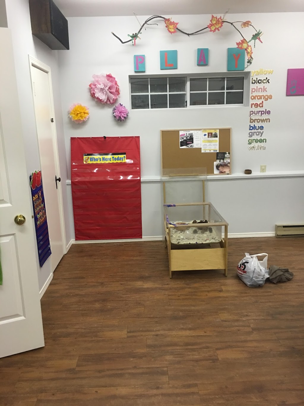 Little Gems Infant & Toddler Centre | 825 Village Way, Qualicum Beach, BC V9K 1A1, Canada | Phone: (250) 228-5437