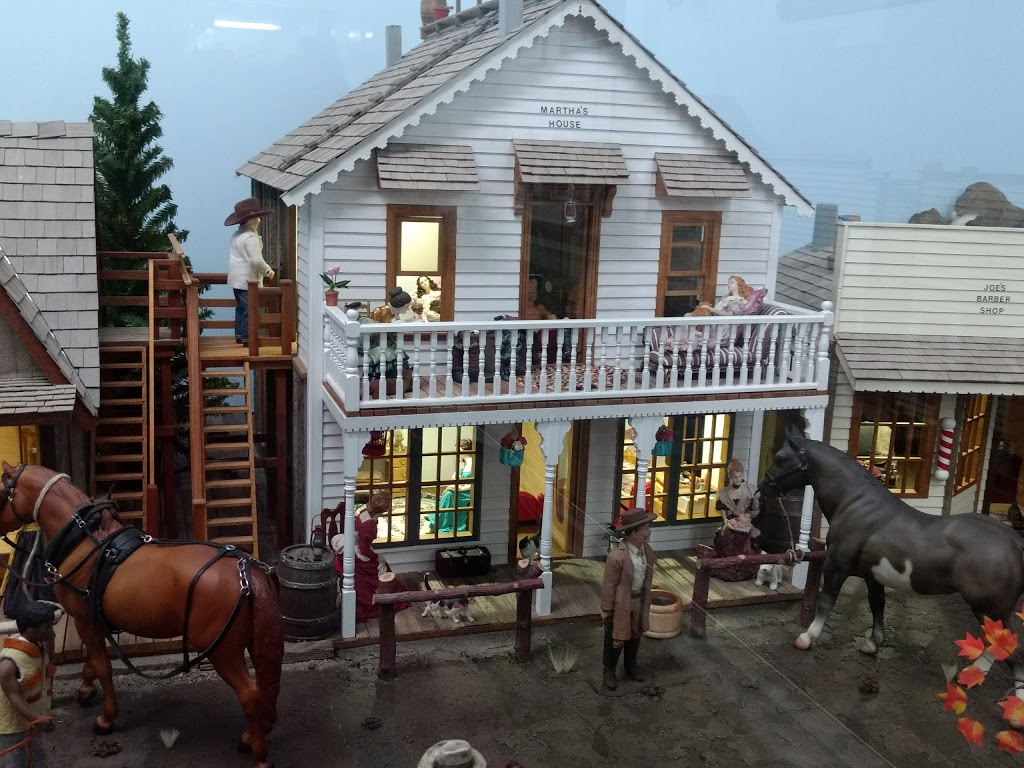 Museum of Miniatures | 2120 19 St, Nanton, AB T0L 1R0, Canada | Phone: (403) 646-3235