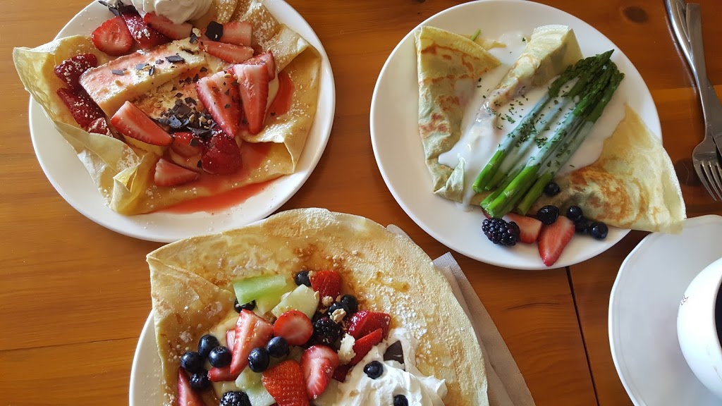 Red Gables Crêperie | 2006 Carp Rd, Carp, ON K0A 1L0, Canada | Phone: (613) 836-6688