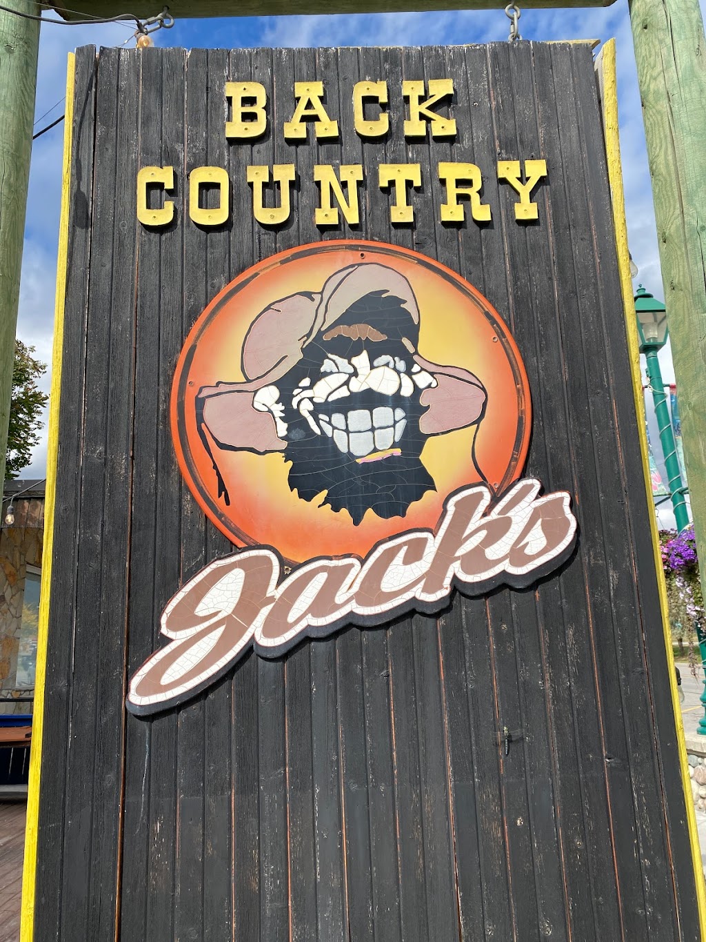 Back Country Jacks Restaurant | 7555 Main St W, Radium Hot Springs, BC V0A 1M0, Canada | Phone: (250) 347-0097