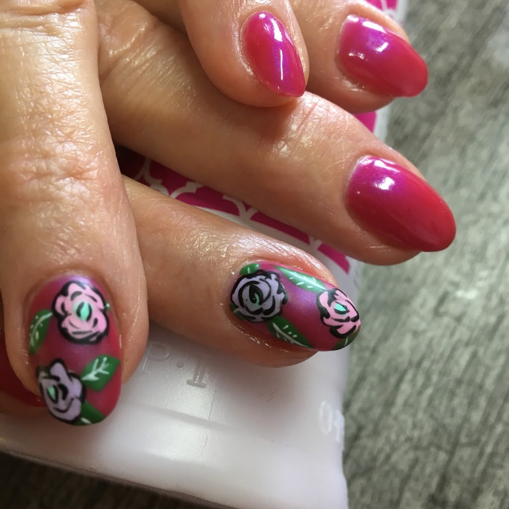 The Nail Lady | 130 50 Ave W, Claresholm, AB T0L 0T0, Canada | Phone: (403) 625-0312