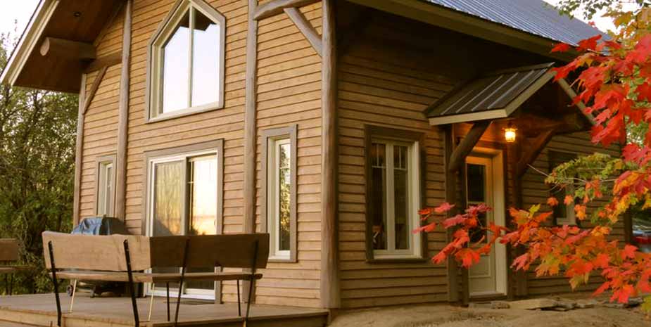 Chalet Équinoxe | 3194 Route Chesham, Val-Racine, QC G0Y 1E1, Canada | Phone: (819) 583-7350