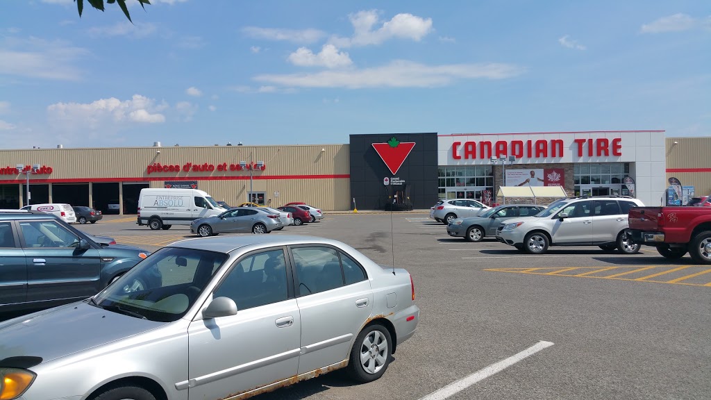 Canadian Tire | 544 Boulevard Curé-Labelle, Fabreville, QC H7P 2P4, Canada | Phone: (450) 963-8686