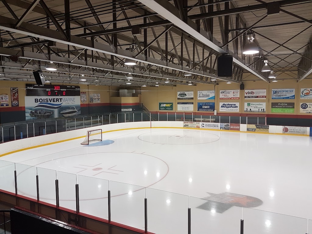 Centre Recreatif Aussant Arena | 105 Rue Saint-Joseph, Saint-Joseph-de-Sorel, QC J3R 1C9, Canada | Phone: (450) 743-3205