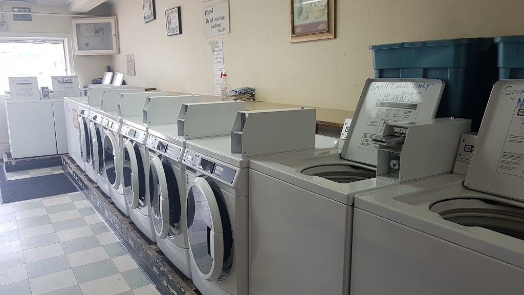 A & R Laundromat | 295 McColl St, New Glasgow, NS B2H 5A2, Canada | Phone: (902) 752-8221