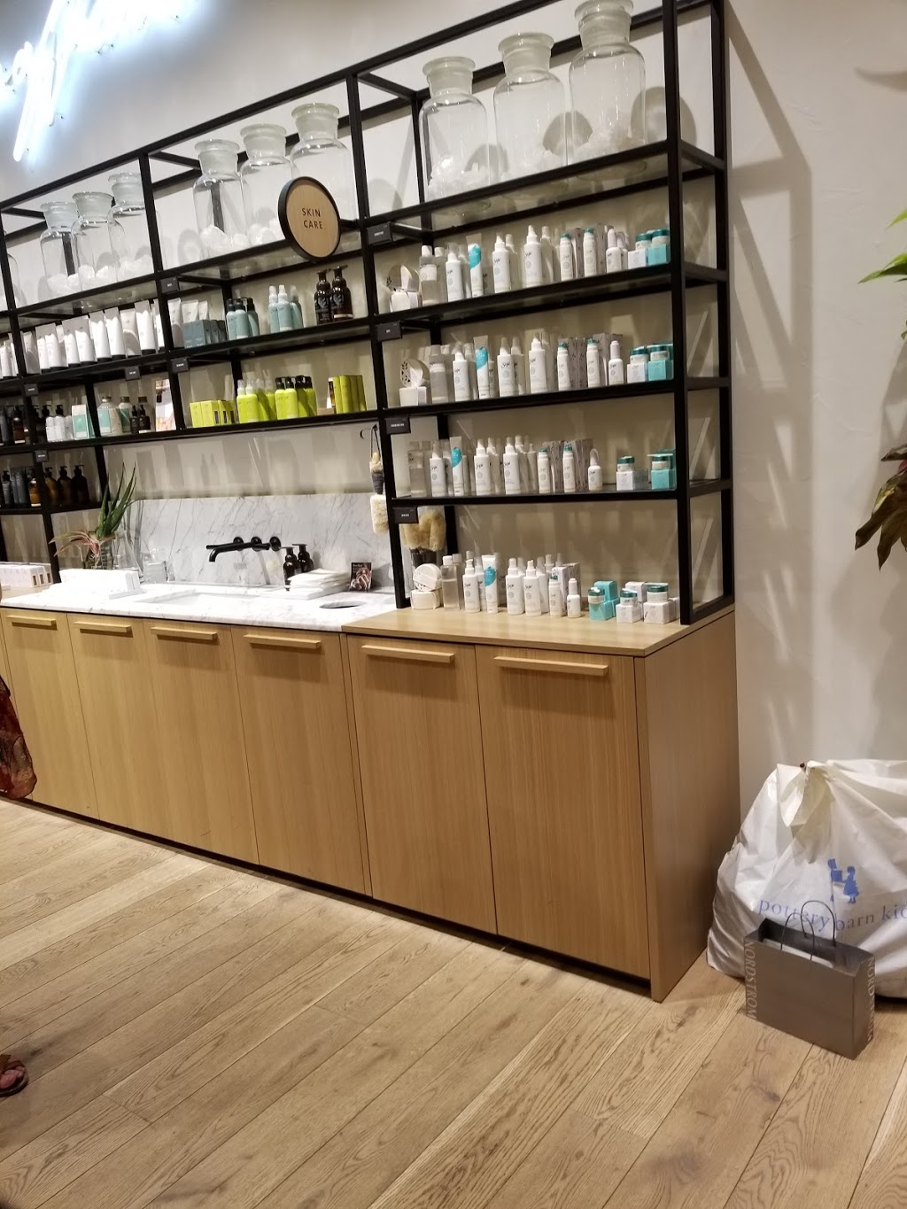 Saje Natural Wellness | 25 The West Mall, Etobicoke, ON M9C 1B8, Canada | Phone: (416) 621-4907