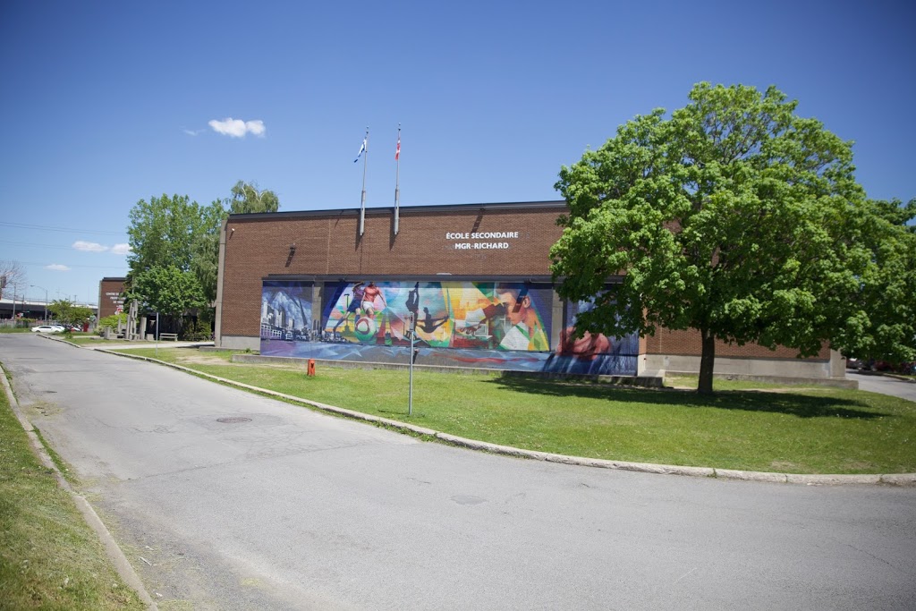 École secondaire Monseigneur-Richard - Édifice Rhéaume | 3000 Boulevard Gaétan Laberge, Verdun, QC H4G 3C1, Canada | Phone: (514) 765-7666