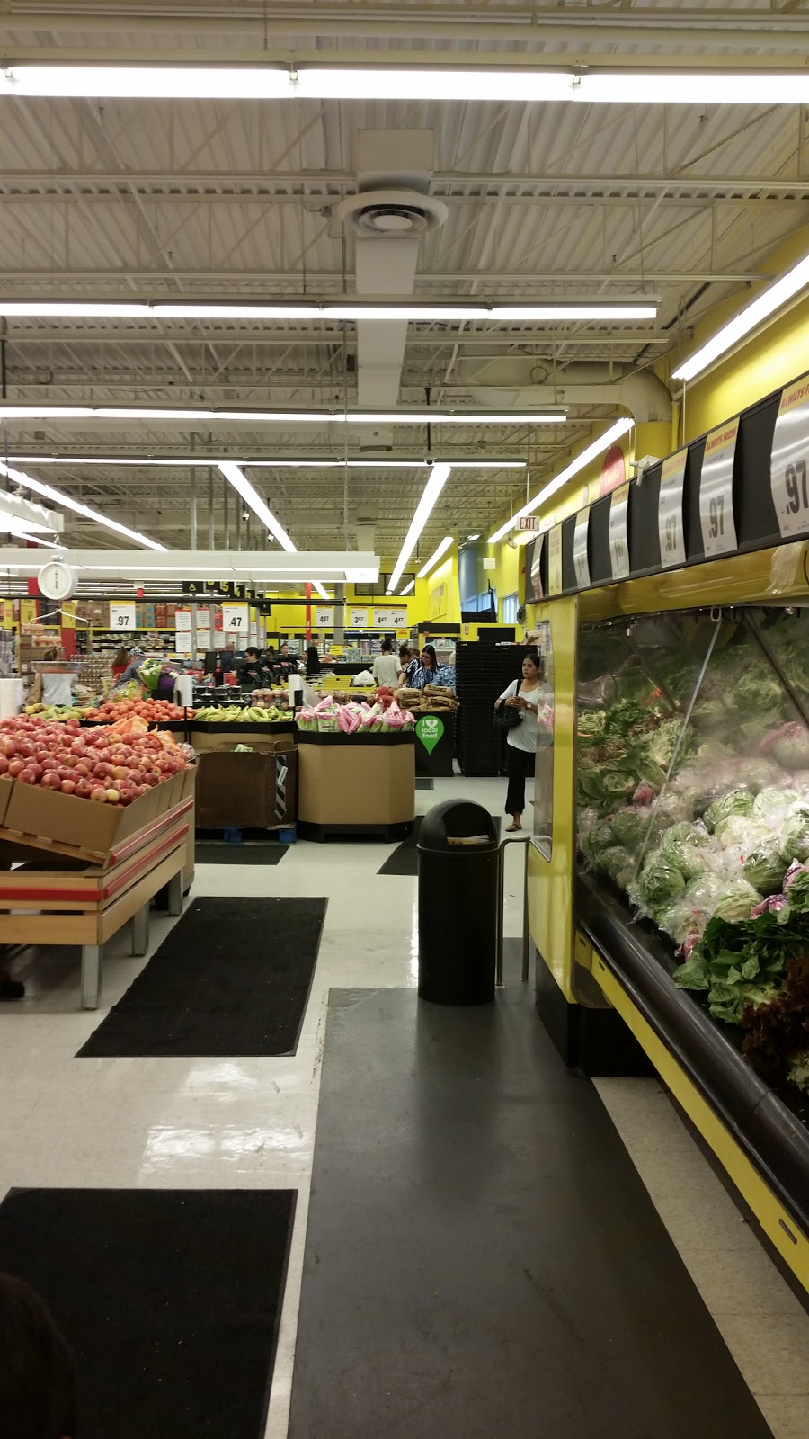 DaCostas No Frills | 1725 Kingston Rd, Pickering, ON L1V 1B5, Canada | Phone: (866) 987-6453