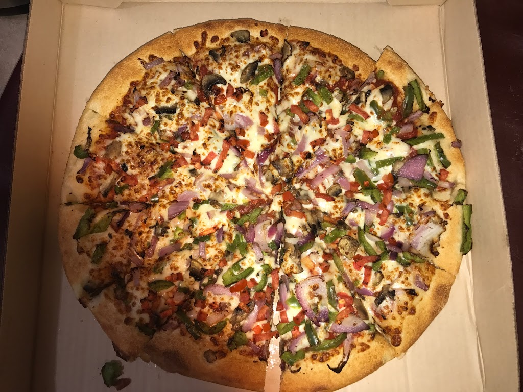 Pizza Hut | 203 Main St, Stayner, ON L0M 1S0, Canada | Phone: (705) 428-8888