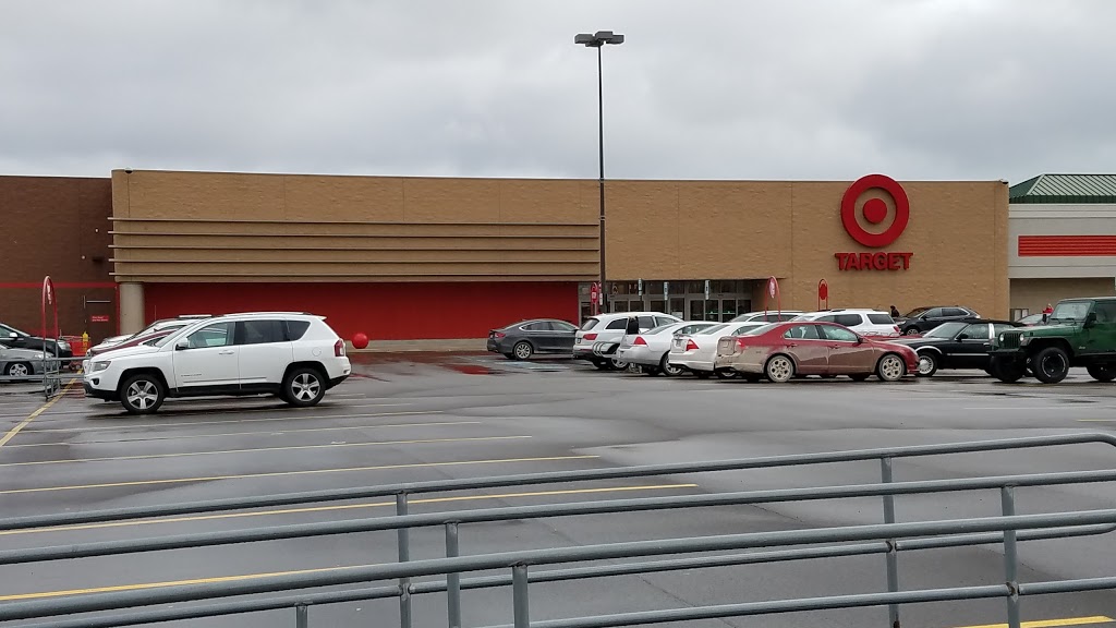 Target | 51400 Gratiot Ave, Chesterfield, MI 48051, USA | Phone: (586) 598-8100