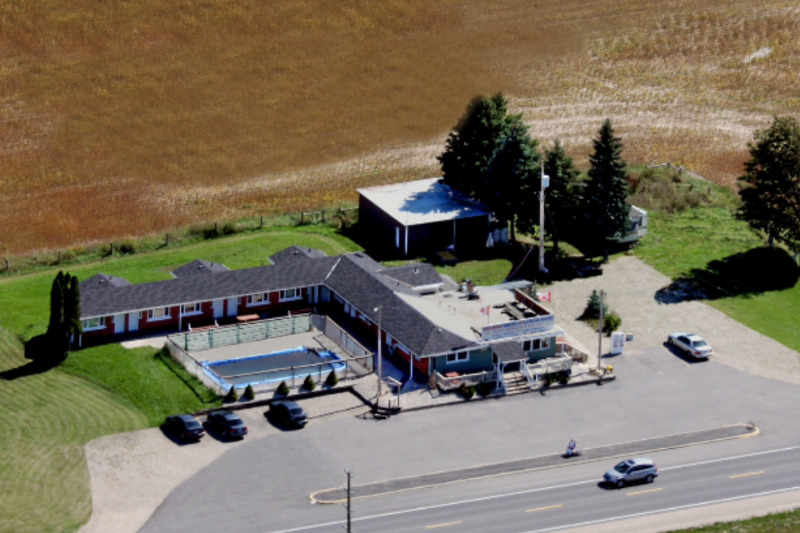 Sunrise Motel & Restaurant | 3972 ON-21, Port Elgin, ON N0H 2C5, Canada | Phone: (519) 368-2020