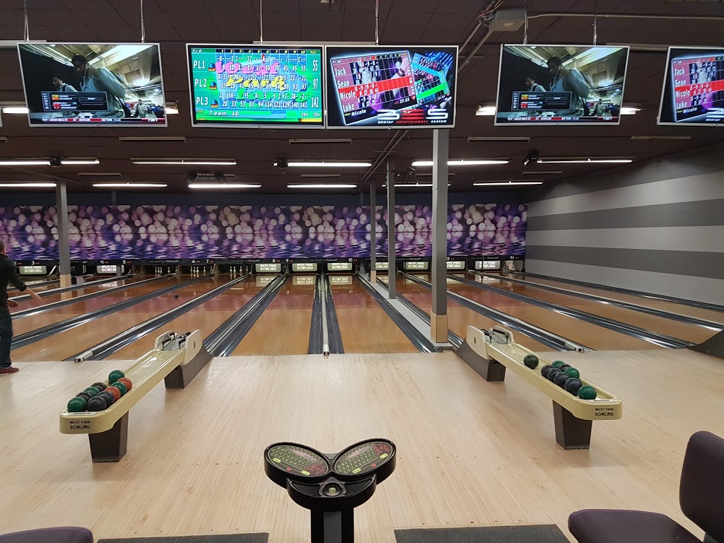 West Park Lanes | 1205 Wellington Street, Ottawa, ON K1Y 2Z8, Canada | Phone: (613) 728-0933