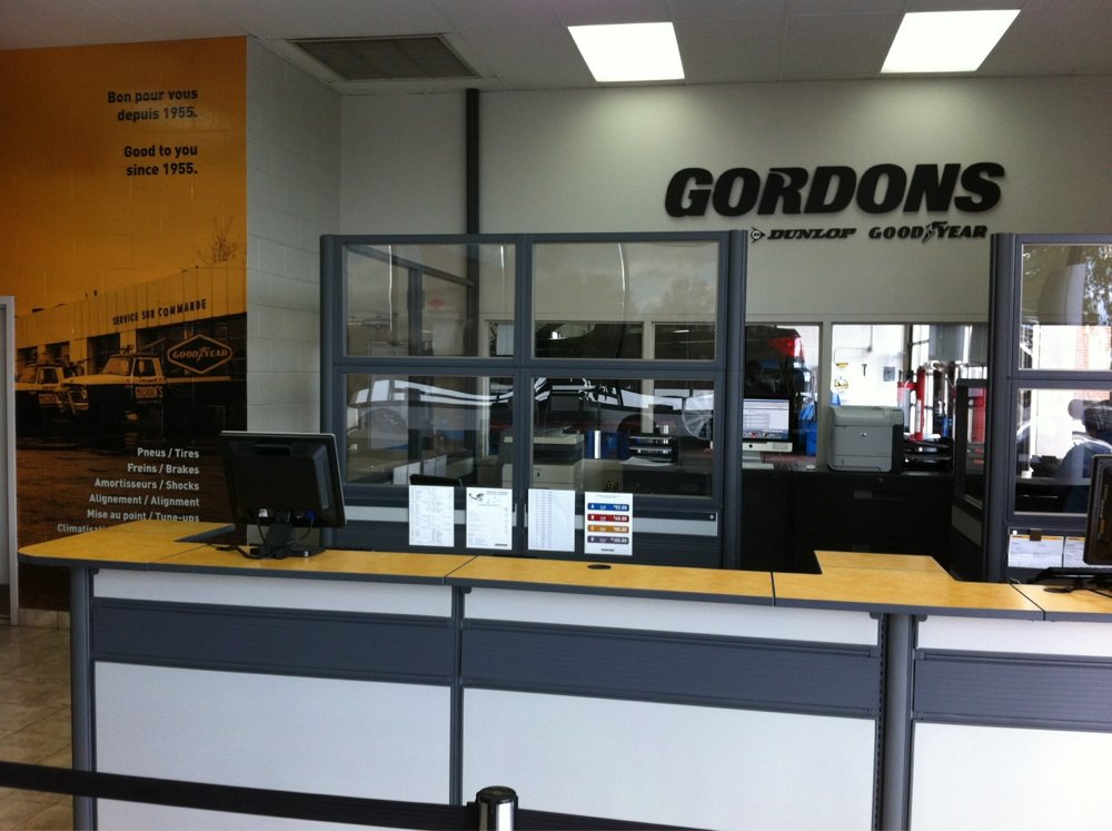 Pneus Gordons | 2125 Boul Cavendish, Montréal, QC H4B 2Y2, Canada | Phone: (514) 481-7771