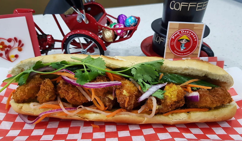 Banh Mi District | 2938 Finch Ave E, Scarborough, ON M1W 2T4, Canada | Phone: (416) 491-3935