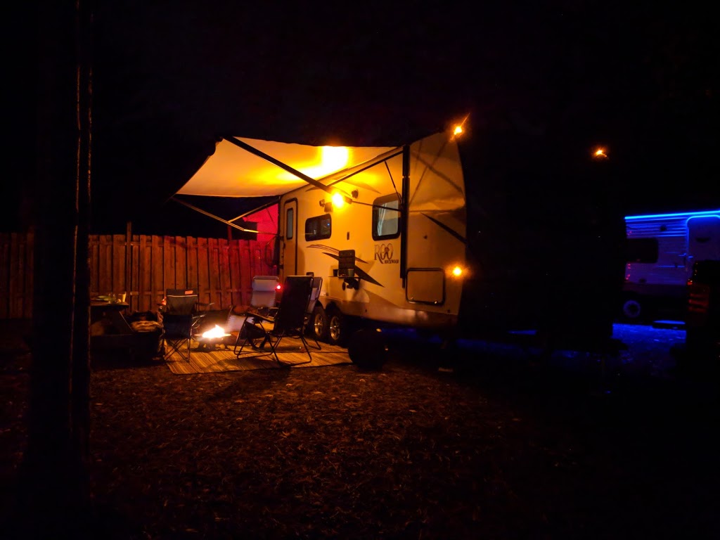 Camping Lac-des-Plaines | 2 Chemin du Lac, Sainte-Anne-des-Plaines, QC J0N 1H0, Canada | Phone: (450) 478-4122