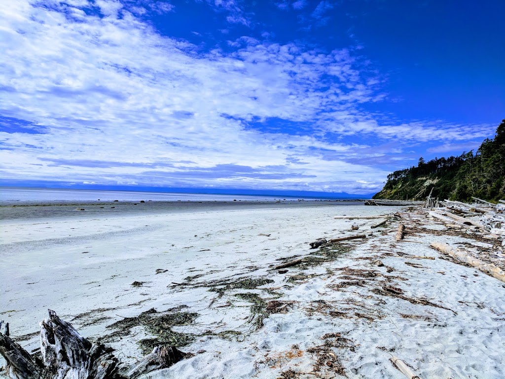 Sandcastle at South Beach | Savary Island, 3090 Ocean View Ln, Lund, BC V0N 2G0, Canada | Phone: (403) 703-5977