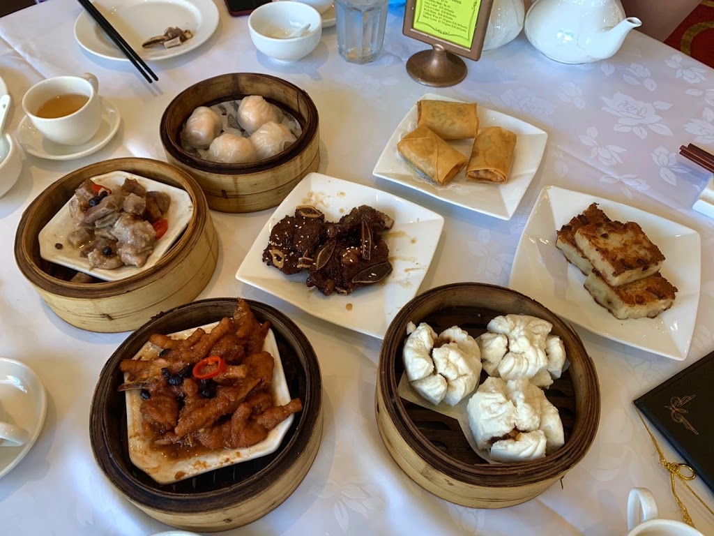 Golden Tycoon Seafood Banquet 凱名軒 | 5284 Hwy 7 #3, Markham, ON L3P 1B9, Canada | Phone: (905) 294-8833