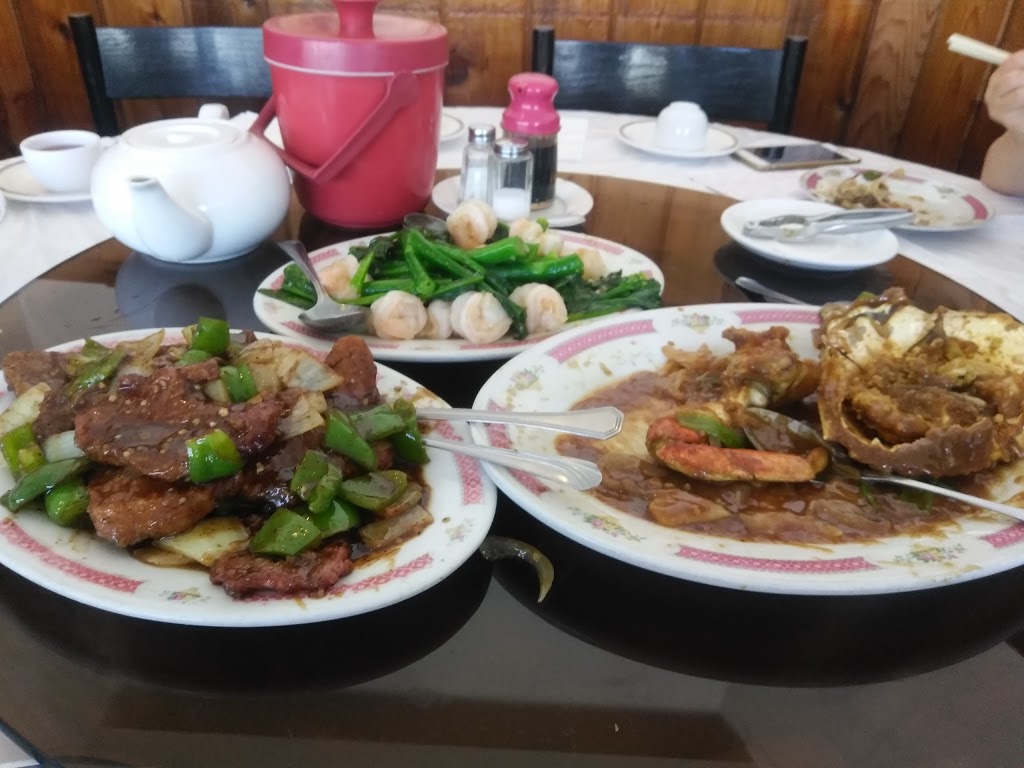 Deer Lake Wonton House | 5107 Canada Way, Burnaby, BC V5E 3N1, Canada | Phone: (604) 522-6063