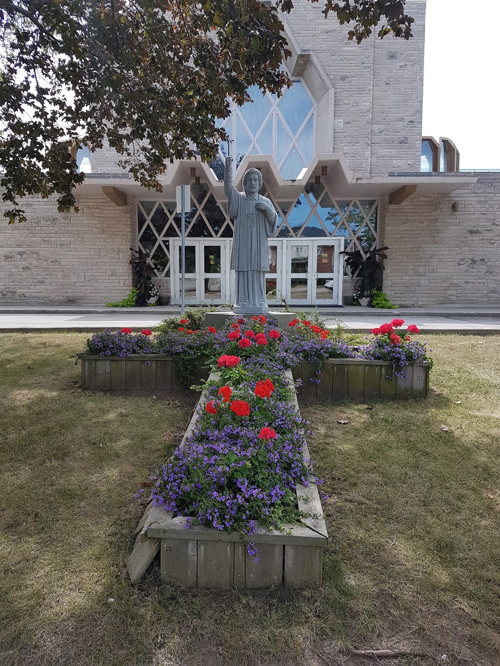 St Francis Xavier Parish Office | 304 8 HWY, Stoney Creek, ON L8G 1E6, Canada | Phone: (905) 662-8593