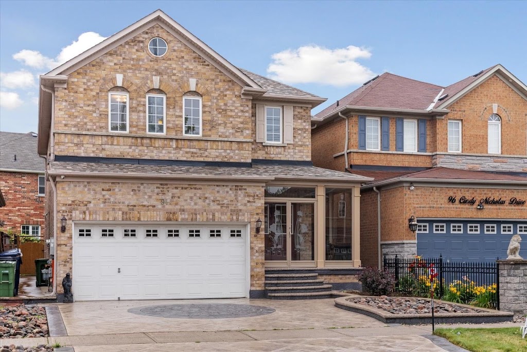 LAGATTA REAL ESTATE GROUP | 7145 W Credit Ave, Mississauga, ON L5N 6J7, Canada | Phone: (647) 868-6702