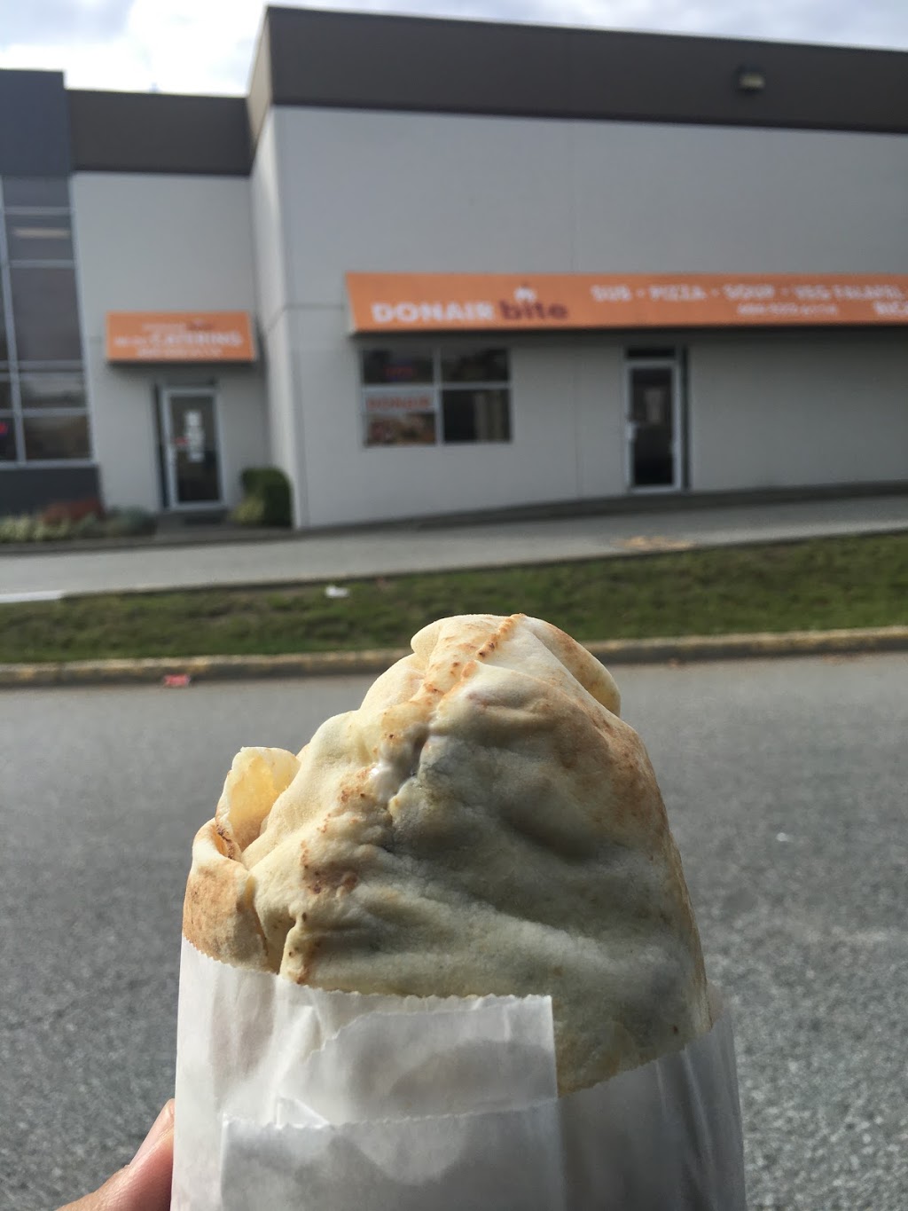 Donair Bite | 1090 Cliveden Ave, Delta, BC V3M 6E6, Canada | Phone: (604) 522-6114