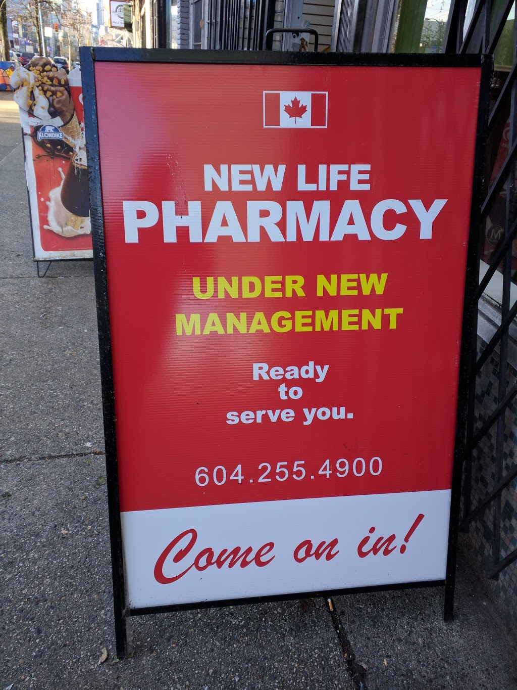 New Life Pharmacy | 463 E Hastings St, Vancouver, BC V6A 1P5, Canada | Phone: (604) 255-4900