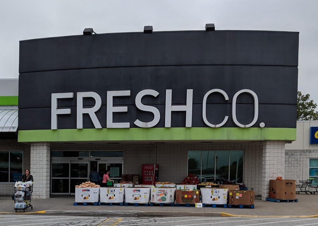 FreshCo LaSalle Malden & Delmar | 5840 Malden Rd, Windsor, ON N9H 1S4, Canada | Phone: (519) 250-6555