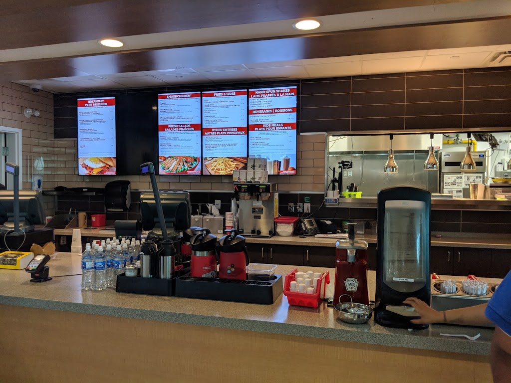 Smashburger | 6301 Silver Dart Dr, Mississauga, ON L5P 1B2, Canada | Phone: (416) 776-2345