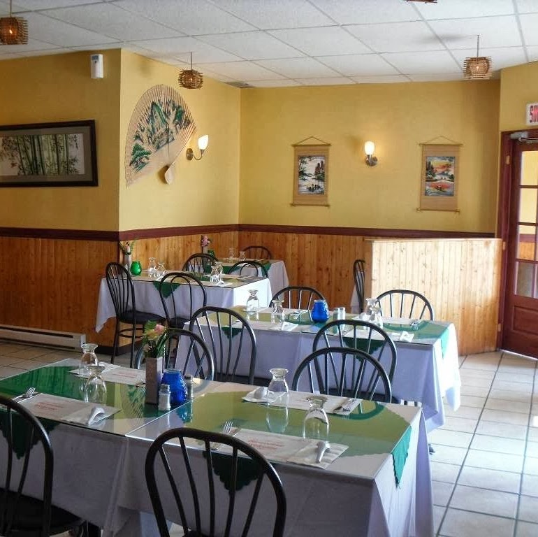 Restaurant Son Lam | 3044 Route Lagueux, Saint-Étienne-de-Lauzon, QC G6J 1K2, Canada | Phone: (418) 831-6668