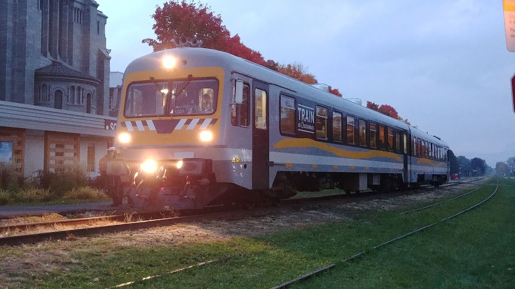 Train de Charlevoix | 5300 Bd Sainte-Anne, Québec, QC G1C 0M3, Canada | Phone: (418) 240-4124