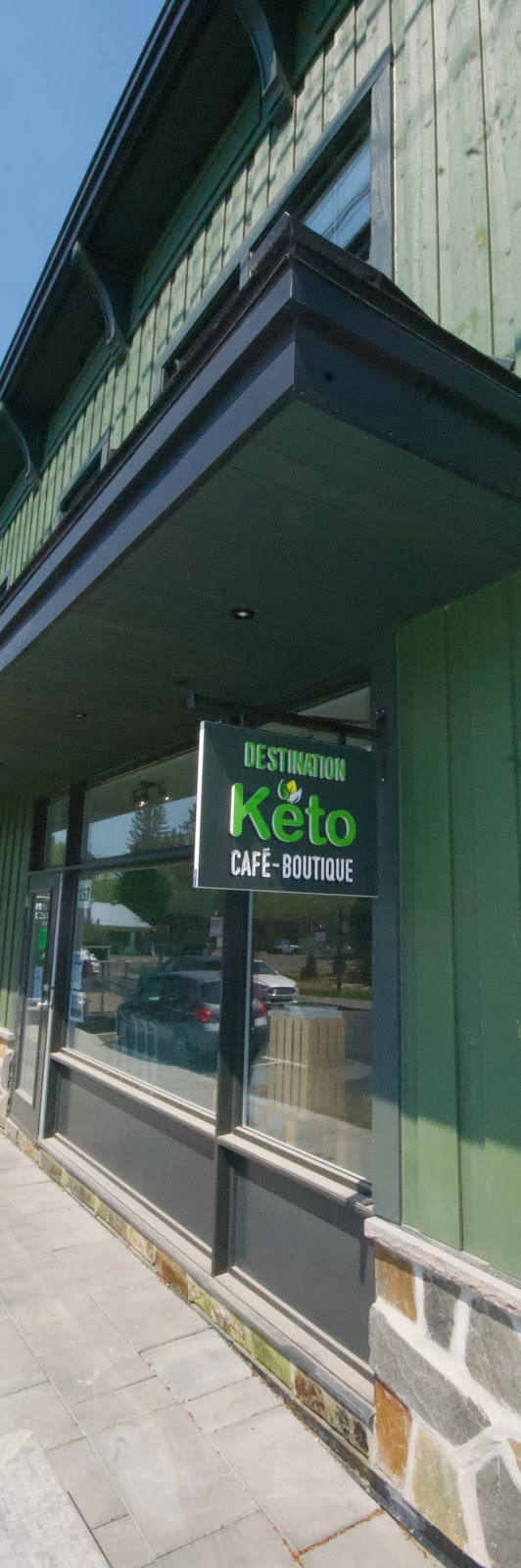 DESTINATION KETO | 136 25e Av, Saint-Eustache, QC J7P 2V2, Canada | Phone: (450) 744-1323