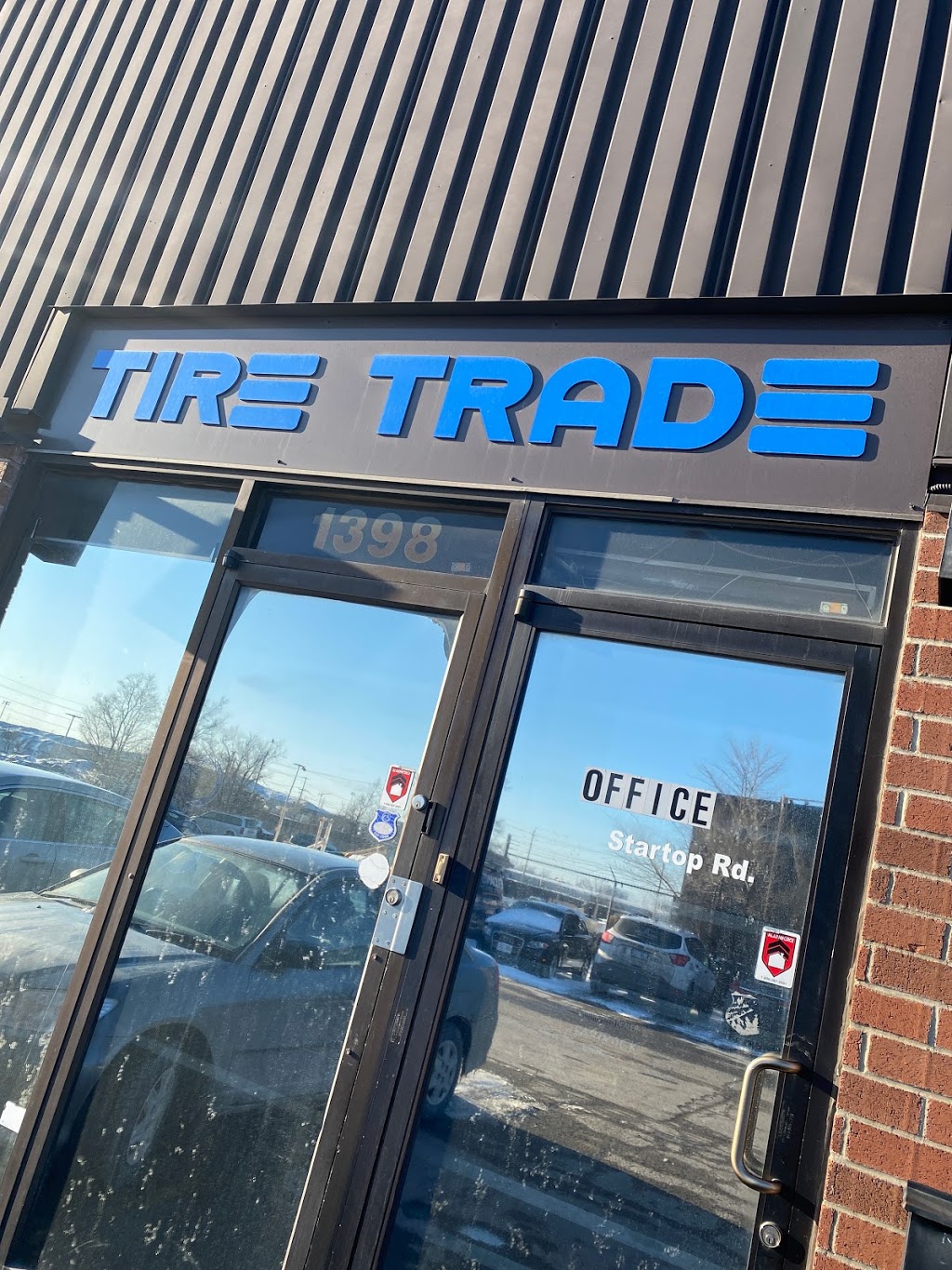 Tire Trade | 1398 Star Top Rd, Gloucester, ON K1B 3L9, Canada | Phone: (613) 749-0088