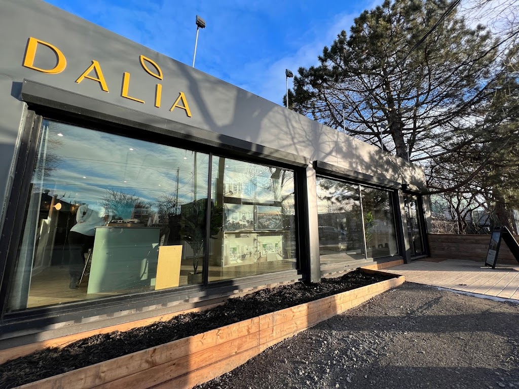 Dalia | Maisons de ville et condominiums | 1956 Rue Bourdon, Saint-Laurent, QC H4M 1V1, Canada | Phone: (514) 882-6731