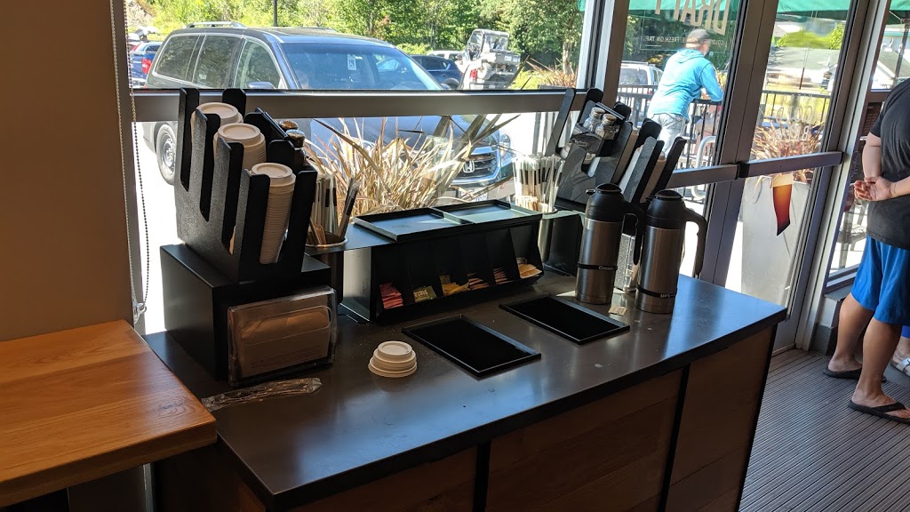 Starbucks | 590 Old Hope Princeton Way #200, Hope, BC V0X 1L4, Canada | Phone: (604) 750-0275