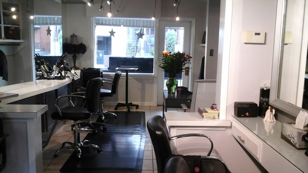 Susannes Hair On Locke | 428 Aberdeen Ave, Hamilton, ON L8P 2S2, Canada | Phone: (905) 818-7215