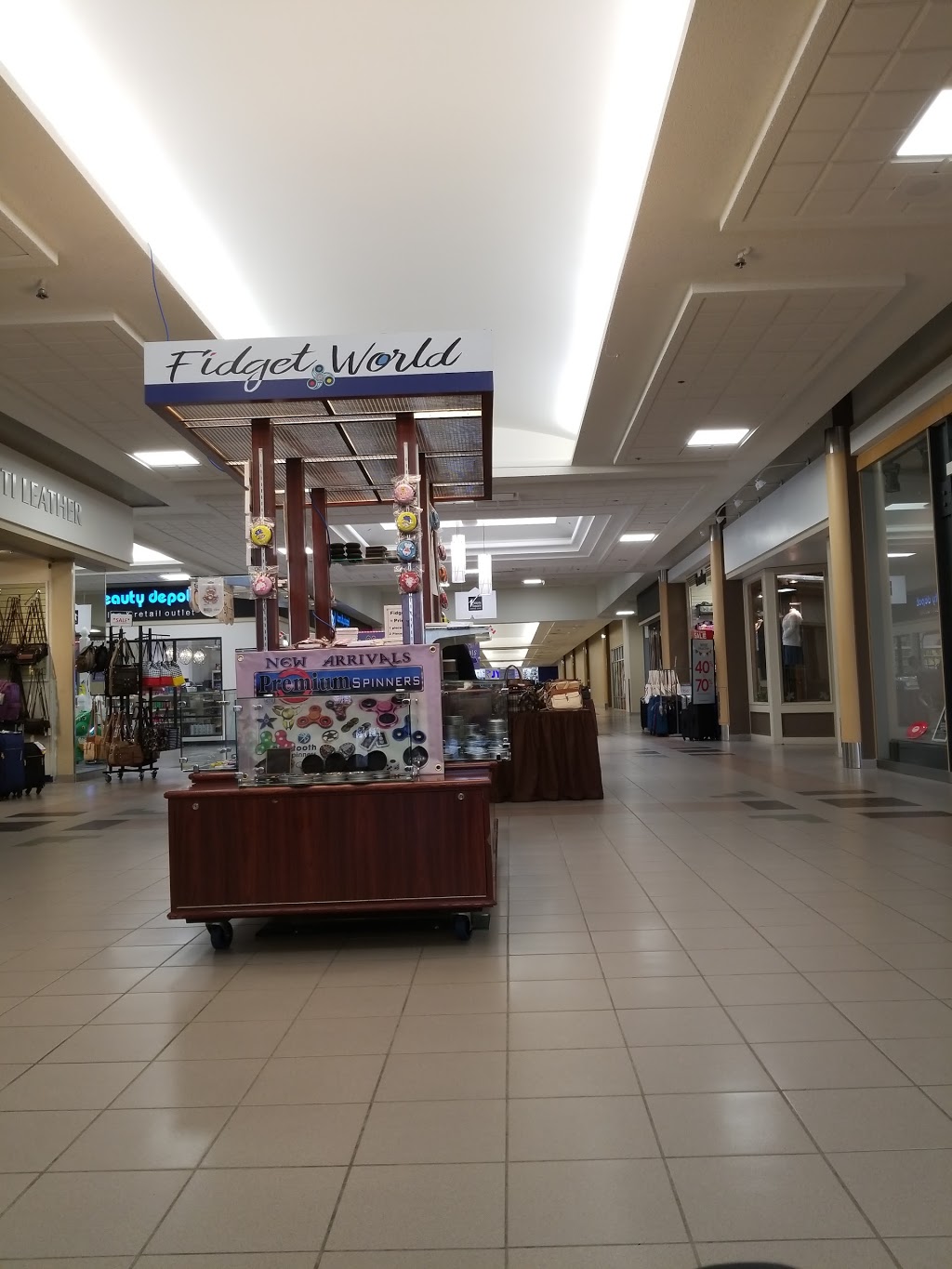 Victoria Square Shopping Centre | 2223 Victoria Ave E, Regina, SK S4N 6E4, Canada | Phone: (306) 789-1999
