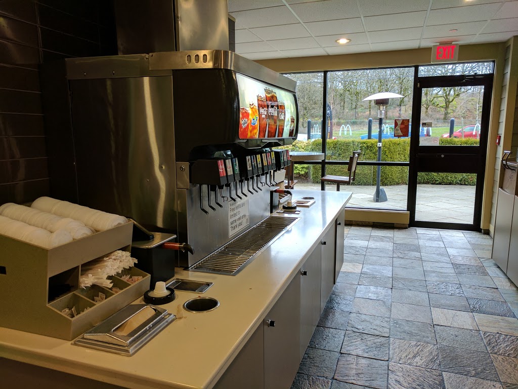 McDonalds | 1742 Island Hwy, Victoria, BC V9B 1H8, Canada | Phone: (250) 391-6860