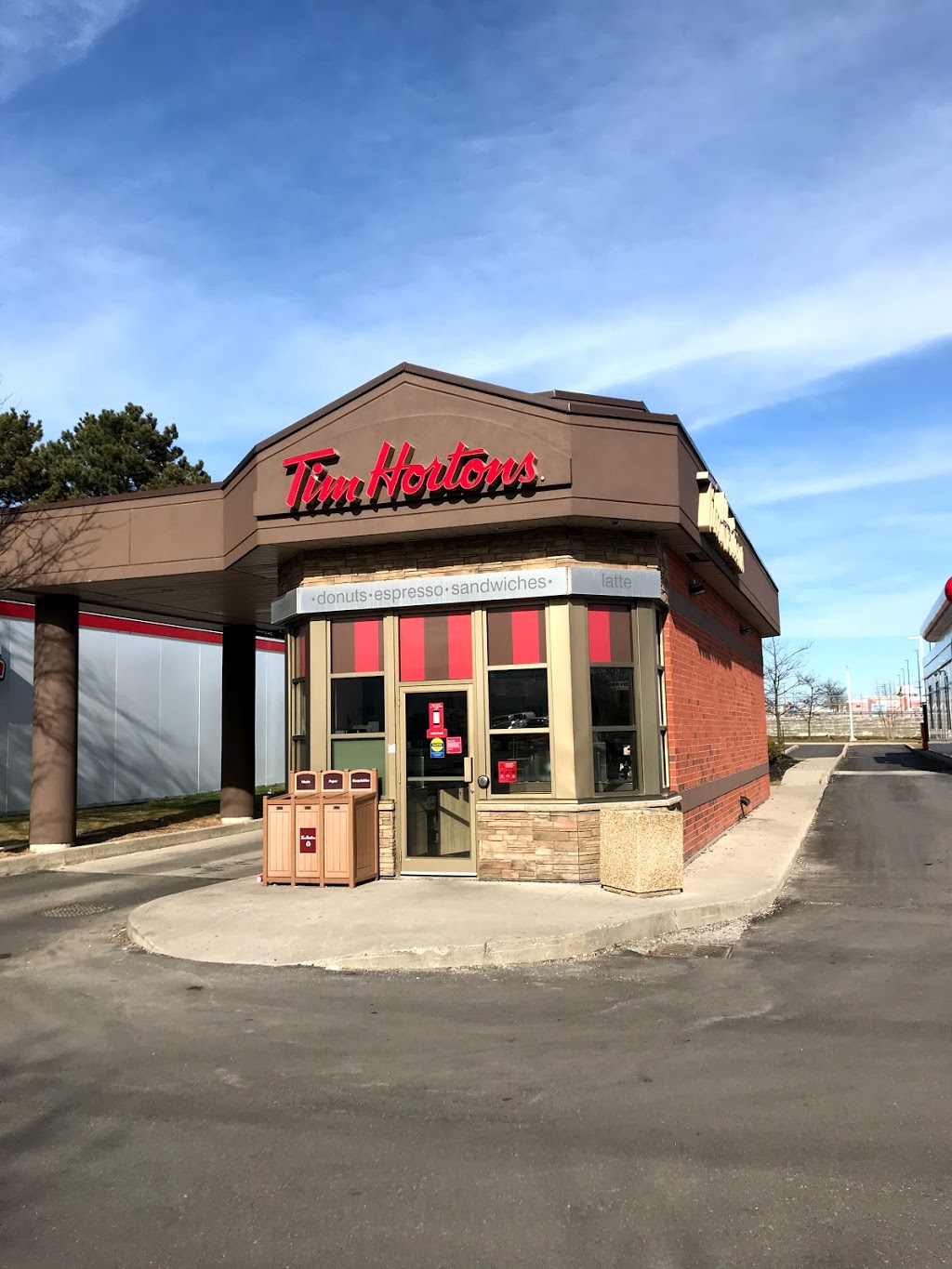 Tim Hortons | 1896 Eglinton Ave E, Scarborough, ON M1L 2L9, Canada | Phone: (416) 285-8176