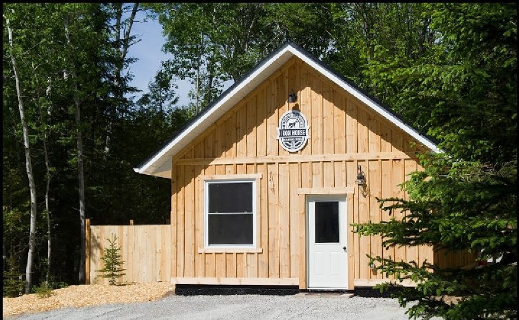 Iron Horse Boarding Kennel | 10 Subway Rd, Tiny, ON L0K 2E1, Canada | Phone: (705) 528-3206