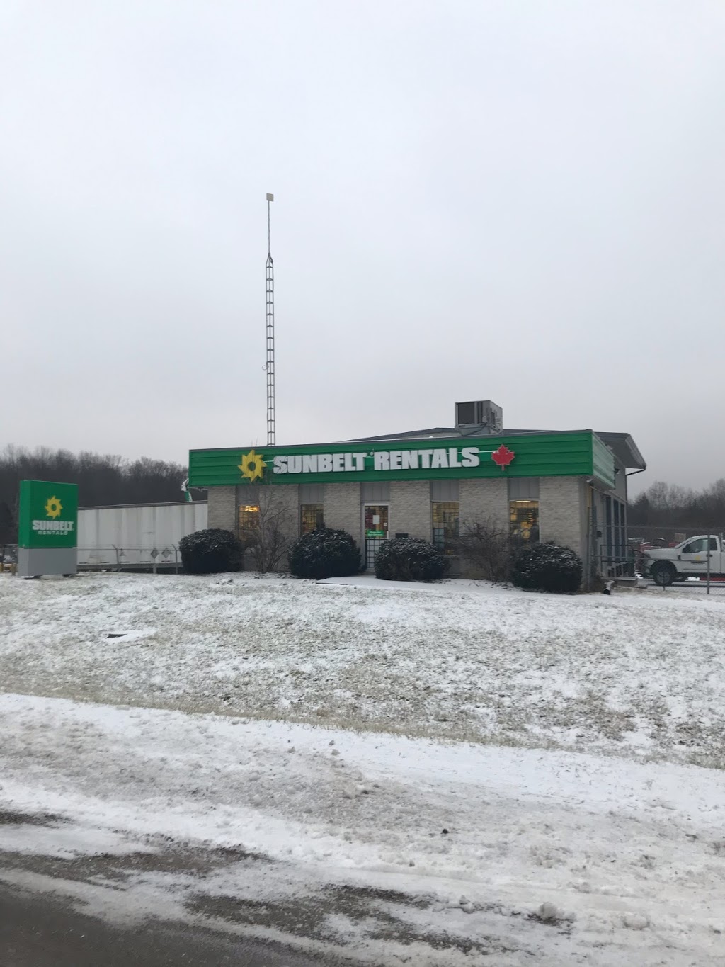 Sunbelt Rentals | 701 Central Ave W, Brockville, ON K6V 5W1, Canada | Phone: (613) 345-2222